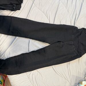 1822 Denim Women's Skinny maternity Jeans in Black